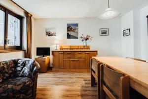 Quiet apartment but close to the city center