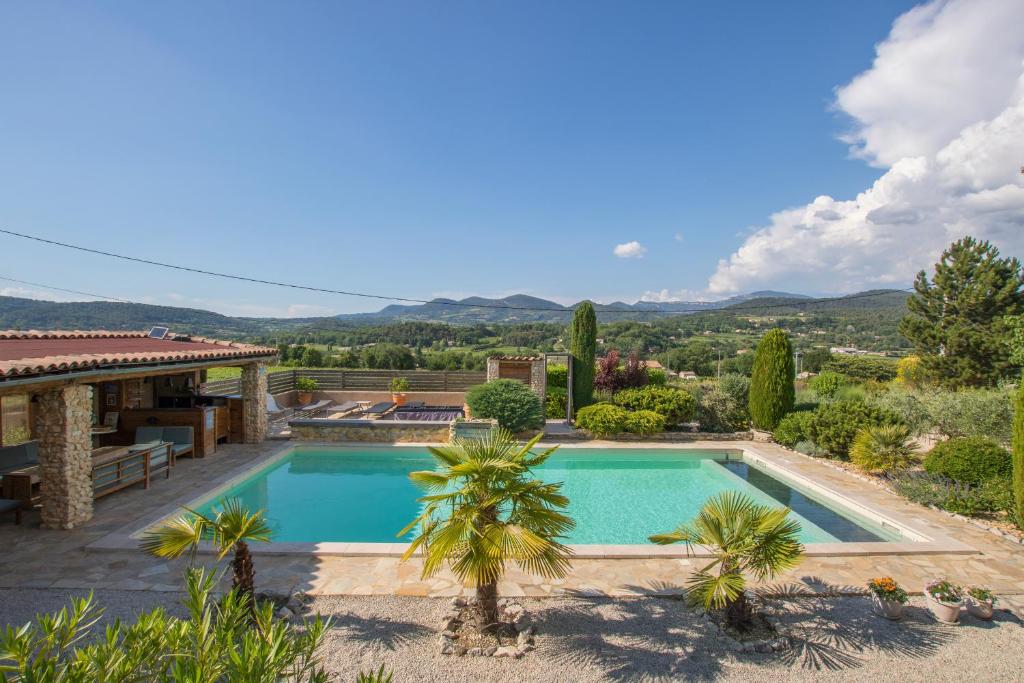 Quiet apartment with terrace & pool - Cannes