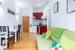 Quiet Central Flat - Movie Theatre Trindade