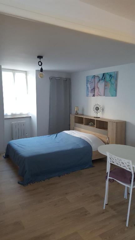 Quiet nest with terrace in the city center