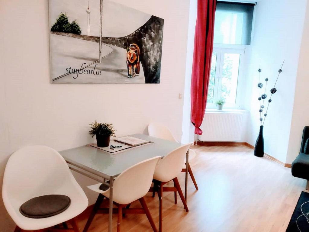 Quiet studio apartment in Prenzlauer Berg near Mauerpark 68 Wichertstraße, 10439 Berlin