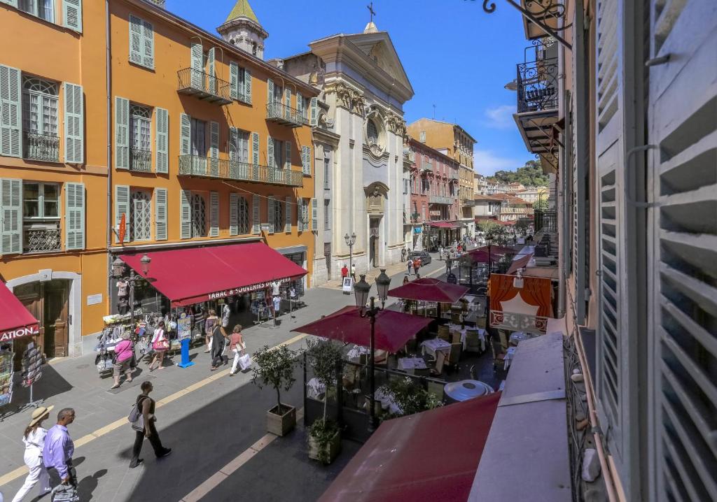 Quimper : studio de 27m2 avec petite chambre a 5 min a pied du centre ville 29000 Quimper