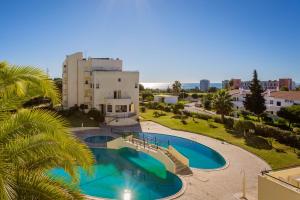 Quinta dos Arcos 2BR w/ AC & Pool by LovelyStay