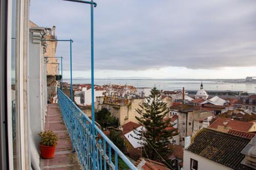 Quirky 3bedroom top floor duplex in BicaSão Paulo