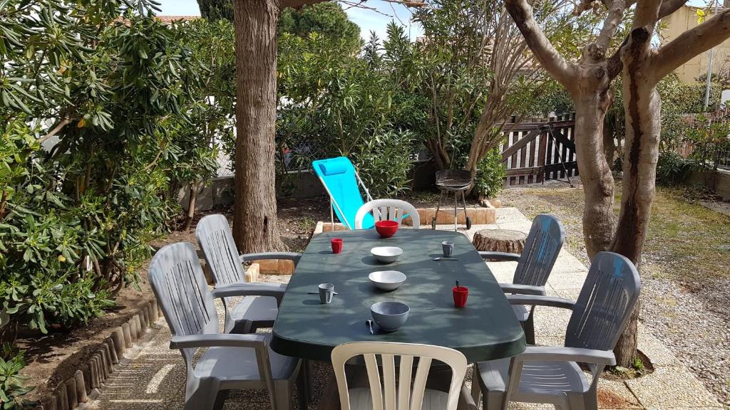 Appartement RAG35 : Appartement T2 6 couchages - NARBONNE PLAGE 35 Rue Alain Gerbaut 11100 Narbonne-Plage