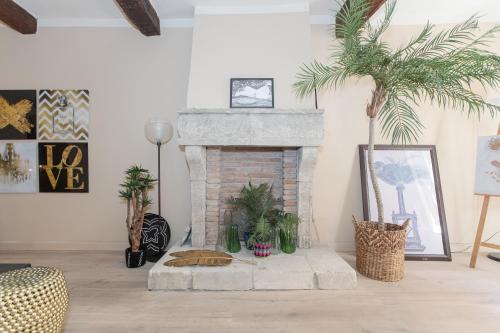 RARE: 110m² climatisés avec terrasse. 2 Chambres