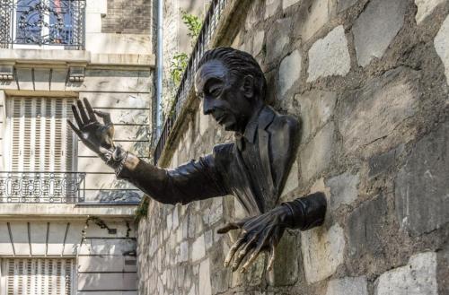 Rare appartement d'architecte en haut de Montmartre