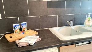 Ravissant studio privé 2 pièces \