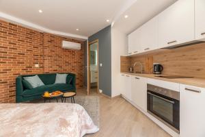 RAVISSANT STUDIO RENOVÉ 150m DE MONACO