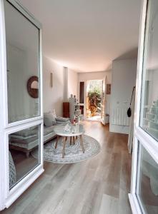 Ravissant T1 avec jardinet proche de la mer