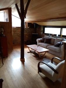 Ravissante suite avec jardin en bord de ruisseau
