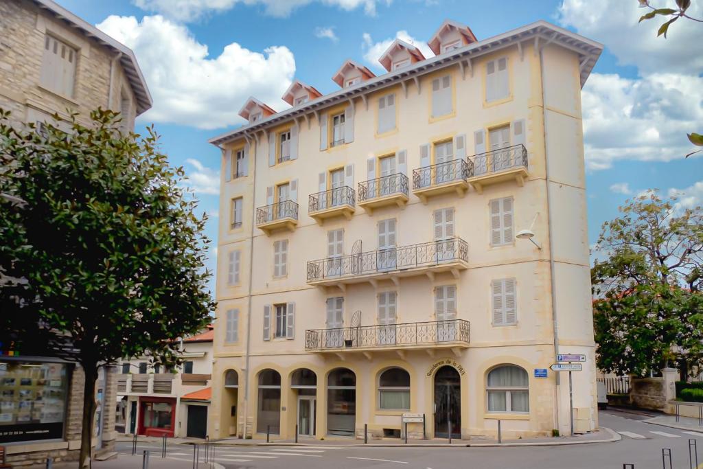 Ravissante suite avec parking sur place.