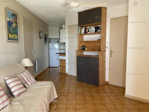 Appartement Appartement Rayol-Canadel-sur-Mer, 2 pièces, 4 personnes - FR-1-100-283 6 avenue du colonel Ruyssen Résidence les Bastidons appt n° C5 Rayol-Canadel-sur-Mer