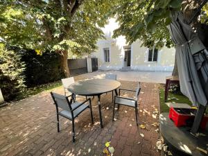 (Rdc) Appt 3 pièces standing - terrasse + parkings