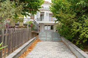 Rdc Dans Villa Avec Jardin Centre Ville Aix En Provence