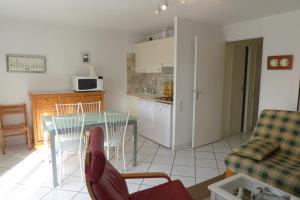 REF 010 Appartement T3 4 couchages ARZON