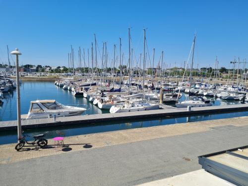 REF 040 - Studio vue Port-Crouesty pour vos prochaines vacances a Arzon