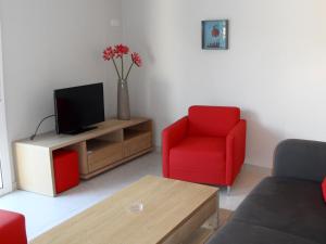REF 061 Maison idéale pour une famille de 4 personnes avec une belle vue sur l'océan environnement boisée