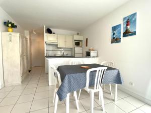 REF 082 Résidence située sur le Port du Crouesty Appartement T3 4 pers