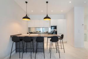 REF 1421 - 3 bedrooms apartment 100m from Palais des Festivals