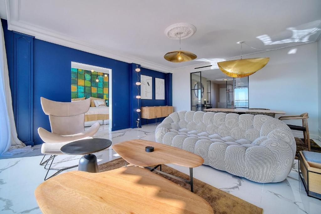 REF 1454 - Renovated 2 bedroom apartment - City center 14 Rue Louis Blanc, 06400 Cannes