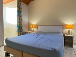 REF 148 Appartement 2 pièces avec jolie vue sur la mer