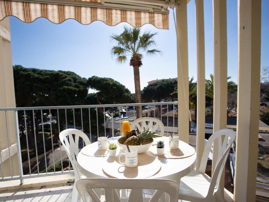 REF 1490 - Cannes Le Suquet - Charming flat for rent