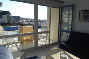 REF 157 Studio vue sur le Port du Crouesty avec piscine