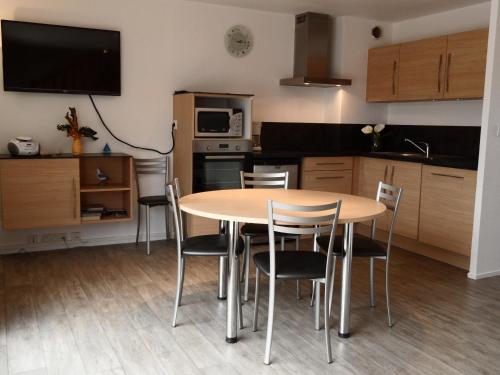 REF 164 Appartement T4 6 couchages ARZON