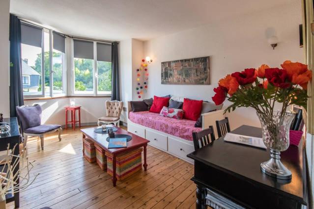 REF 1769 - Penthouse with breathtaking views of the sea and Lerins Islands