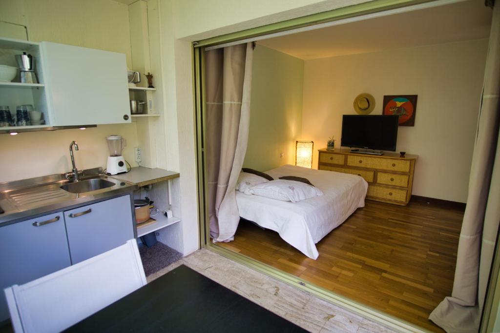 Ref GALA 2B - Studio Jean de Noailles, 55, 06400 Cannes