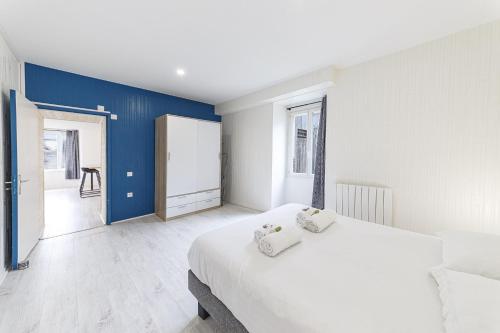 Appartement Appartement refait à neuf avec parking Quai Boulevard du pont d'Avesnières, 67 Laval