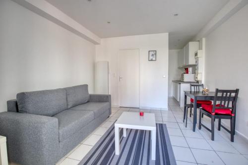 Refurbished Apt Near The Ourcq Canal
