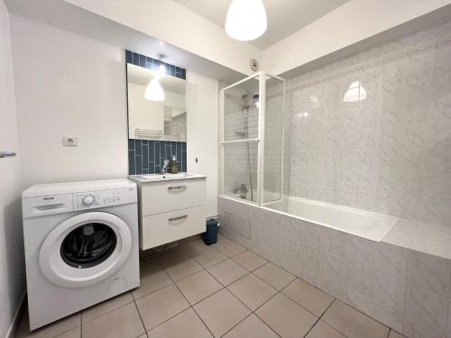 Reims centre appartement Balcon & Stationnement