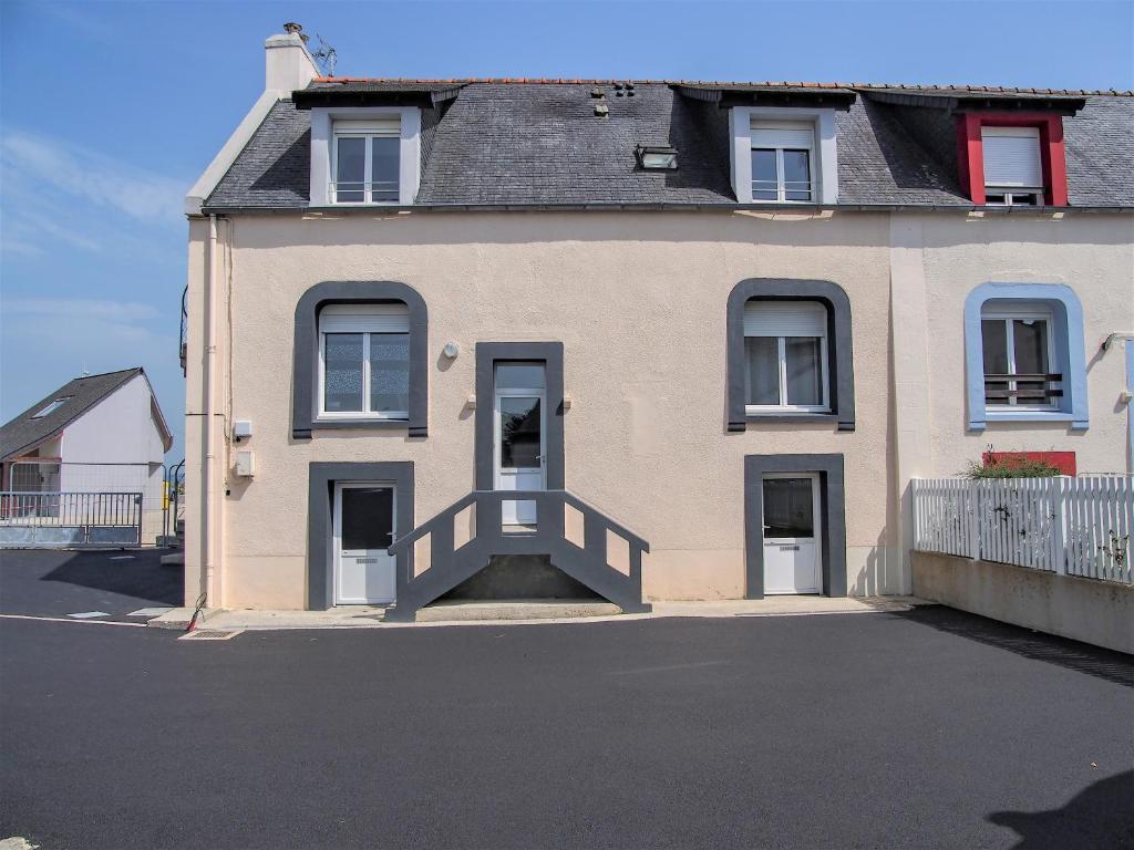 REINE CLAUDE APPART PROCHE DE LA GARE 89300 Joigny