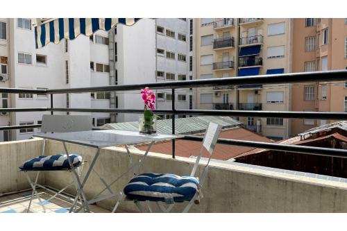 Appartement Reine Marie 50mr Fr sea - Happy Rentals Nice france