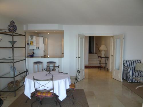 Appartement Appartement Relais de la Reine Cannes Croisette 42 Boulevard de la Croisette Cannes