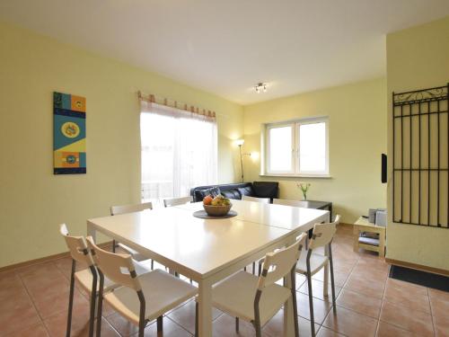 Relaxed Apartment in Puerto del Carmen with Swimming Pool