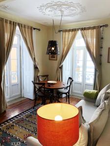 Remodeled Historic Apartment in Bairro Alto