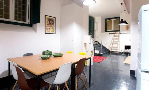 Renewed Apartment in Alfama (near the Cathedral)