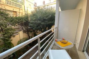 Appartement Renovated 2 bedrooms 50m from the Croisette and the sea 1st floor 61 boulevard de la Croisette 06400 Cannes Provence-Alpes-Côte d\'Azur