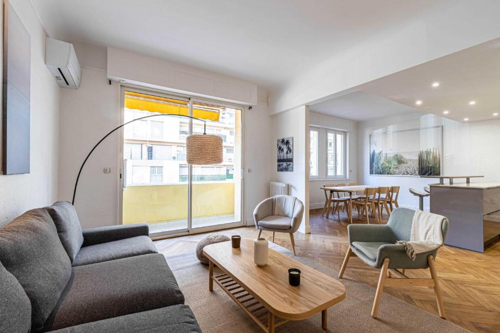 Renovated apartment 80m2 6P 2BR - Cannes Palm Beach 21 Boulevard Alexandre III, 06400 Cannes