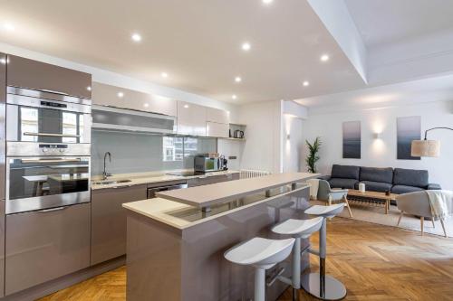 Renovated apartment 80m2 6P 2BR - Cannes Palm Beach