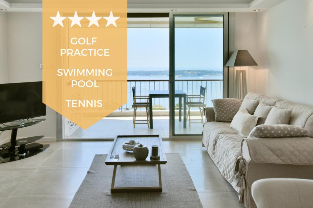Renovated apartment in a 8 hectares park with a breathtaking view! 69 avenue du Roi Albert 1er, 06400 Cannes