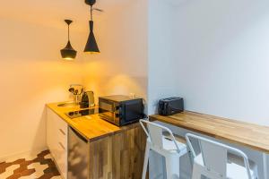 Renovated Apartment On The Old Port