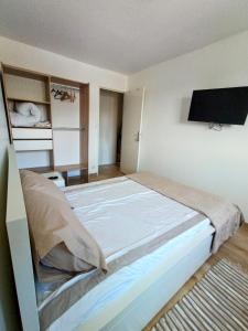 Renovated fully equipped apartment