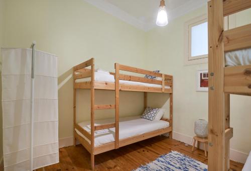 Renovated Spacious Baixa Apartment, By TimeCooler