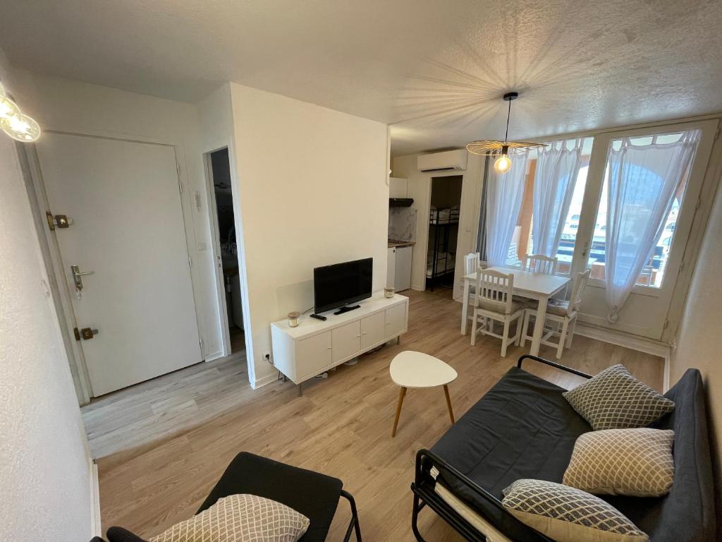 Appartement Appartement rénové entre Port et Plage - 4 personnes Appartement 304, 3ème étage 1 Rue du Verdoul, 11370 Leucate