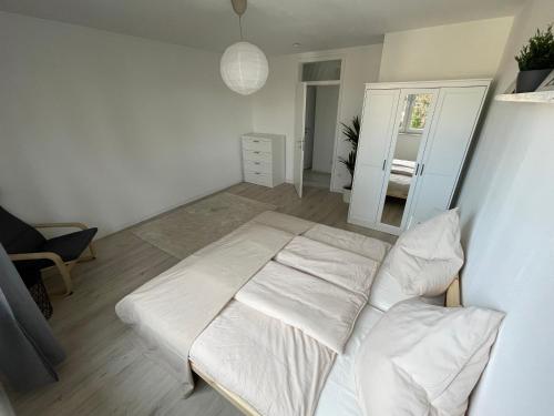 Renovierte, voll eingerichtete 80m² Ferienwohnung