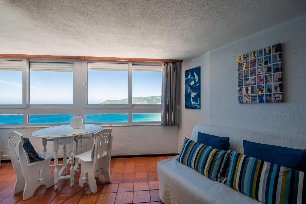 Appartement Rent4rest - Sesimbra Ocean View Studio Rua Navegador Rodrigues Soromenho 2970-773 Sesimbra